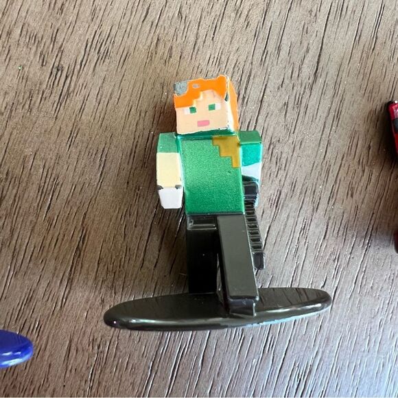 😊3/$30 Minecraft Dungeons Nano Metalfigs set of 3 - Picture 5 of 10